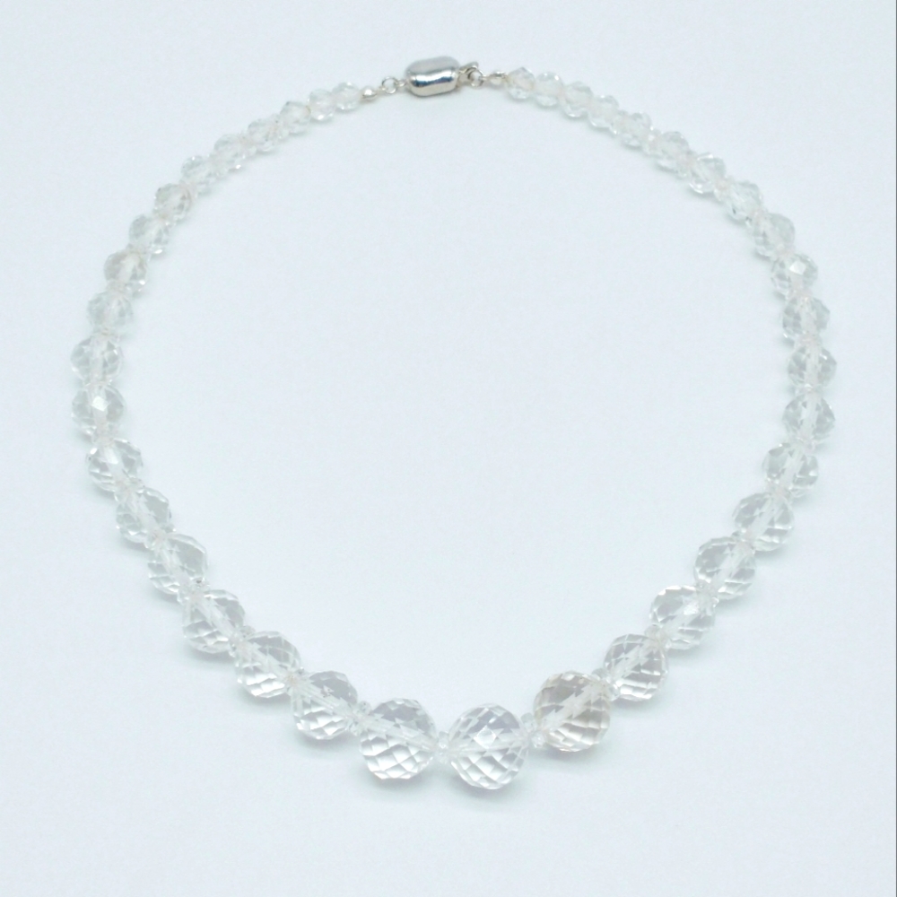 14k Gold Fill Graduated Crystal Quartz Necklace
